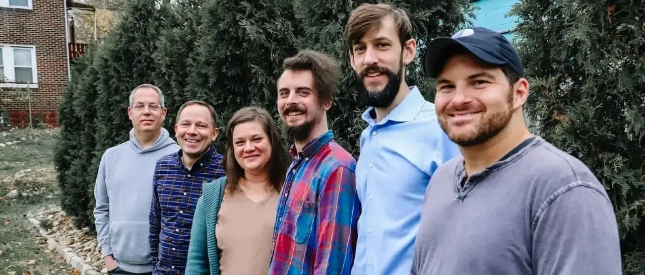 Local image of contactHero